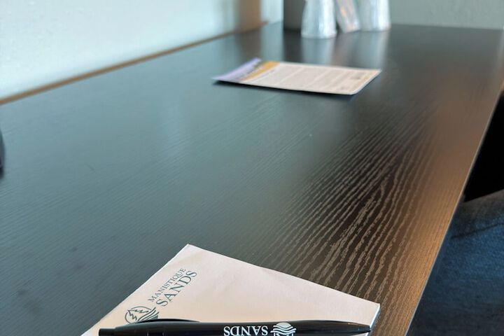 Room 19 of 42