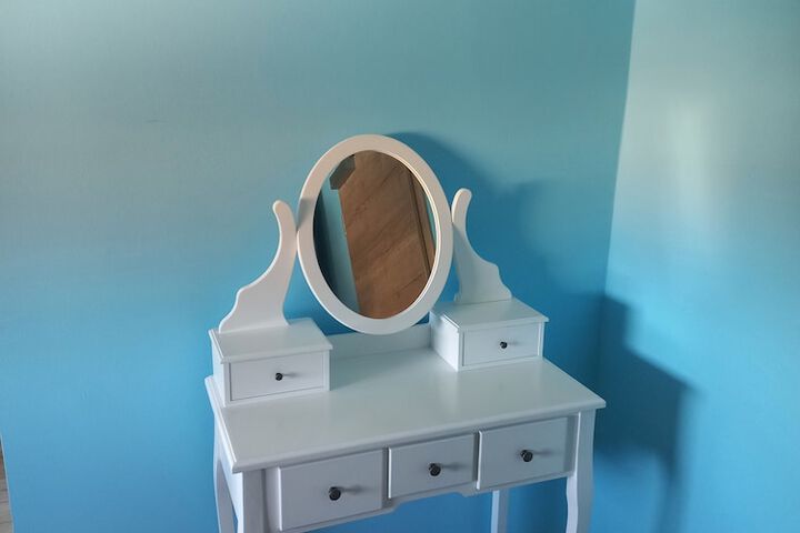 Room 5 of 7