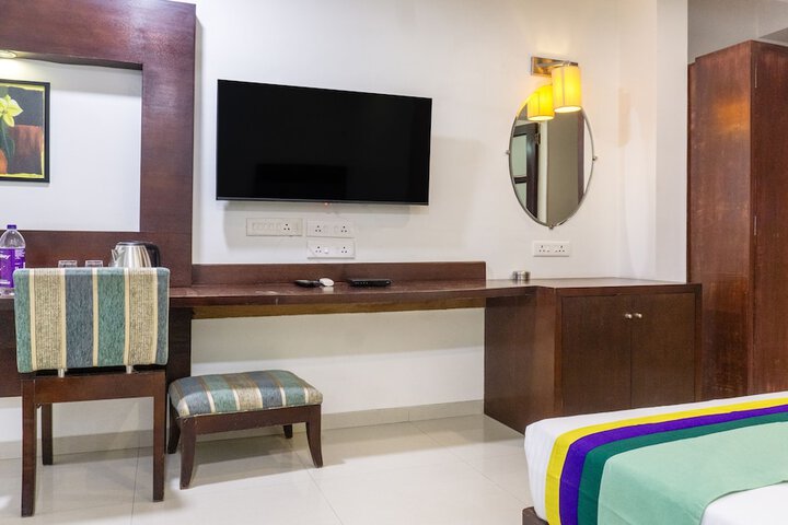 Room 8 of 31