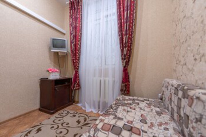 Room 21 of 47