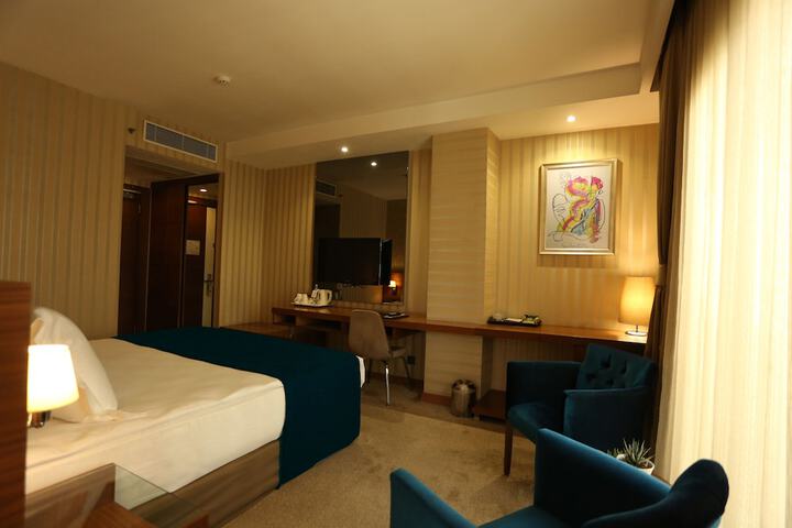 Room 20 of 52