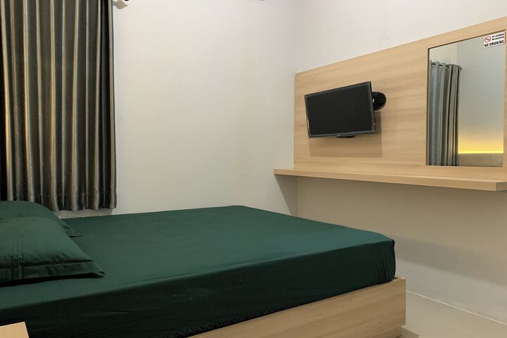 Room 17 of 59