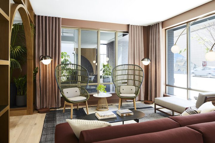Guest Lobby
