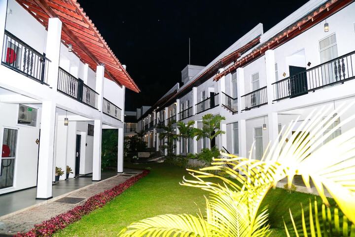 Hotel 60 of 61