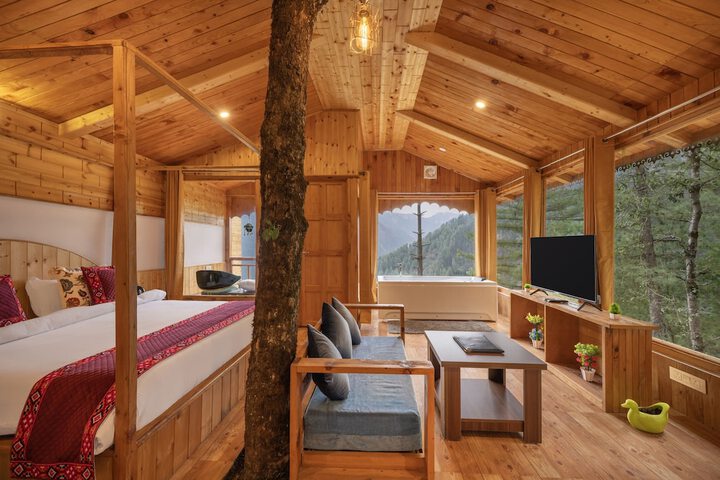 Room 24 of 49