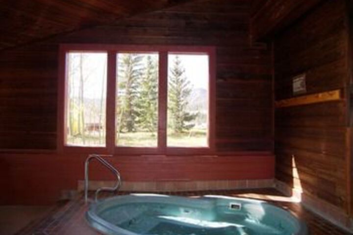 Spa 17 of 25