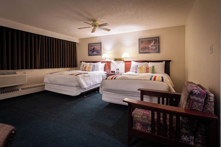 Room 9 of 34