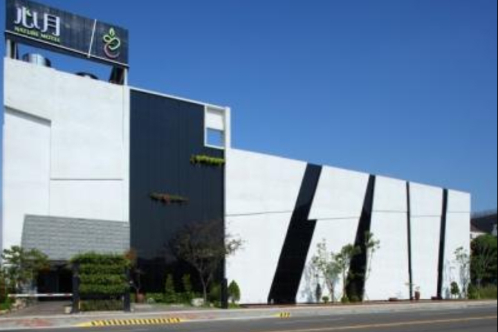 MOONCOLOR MOTEL