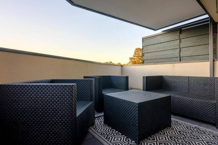 Terrace/Patio 25 of 32