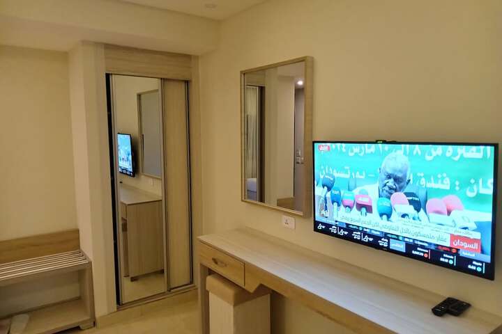 Room 45 of 235