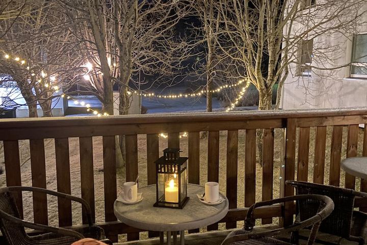 Sundeck 68 of 74