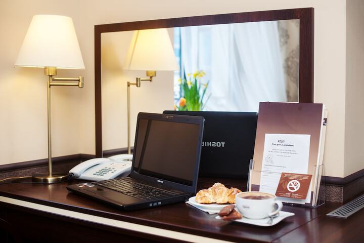 In-room business center