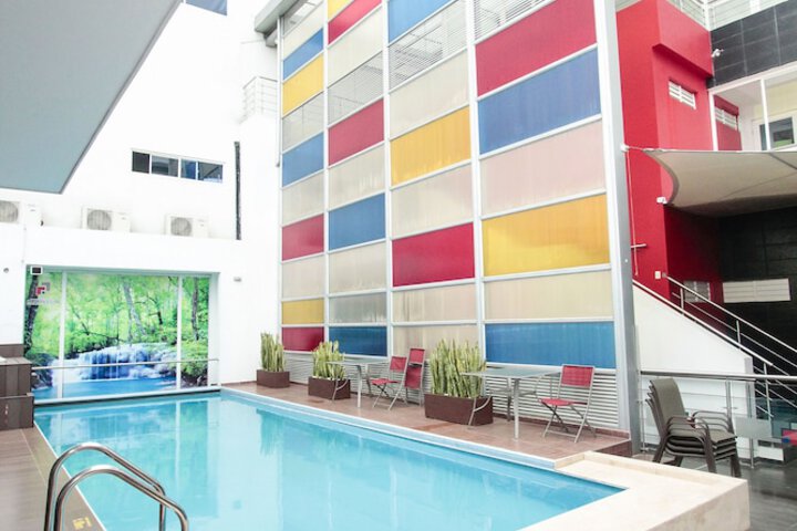 Pool 36 of 55