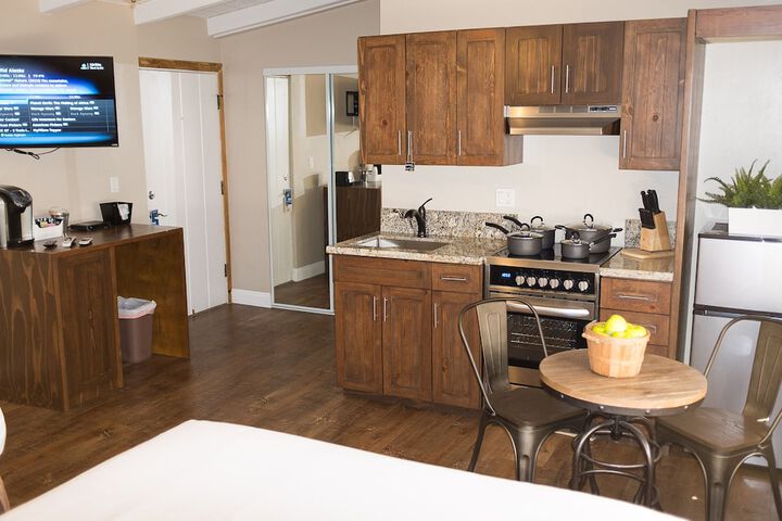 Private kitchenette