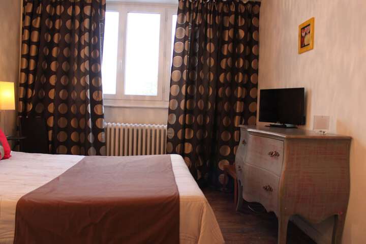 Room 19 of 96