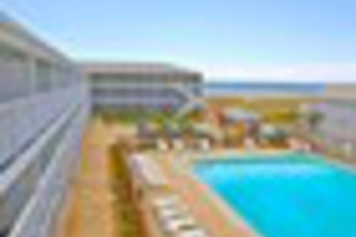 Pool 86 of 156
