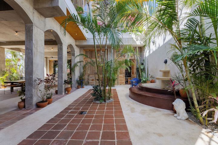 Terrace/Patio 60 of 99