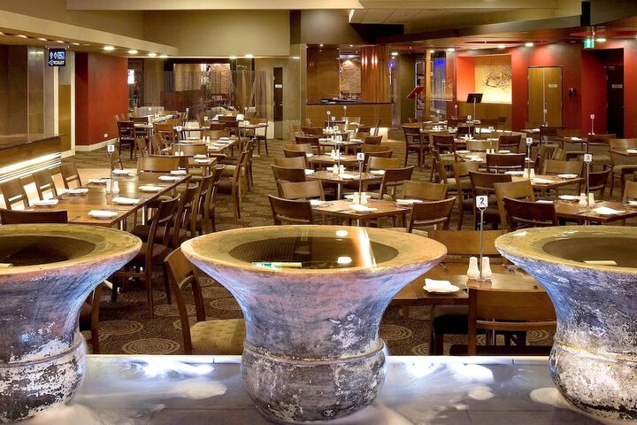 Dining 52 of 84