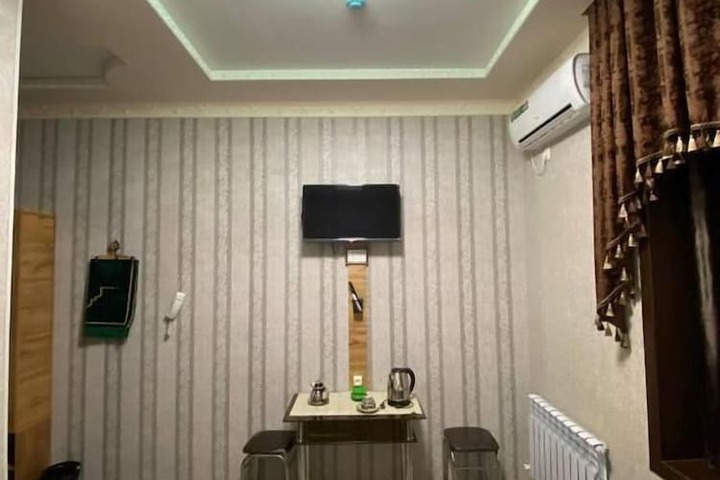 Room 18 of 29