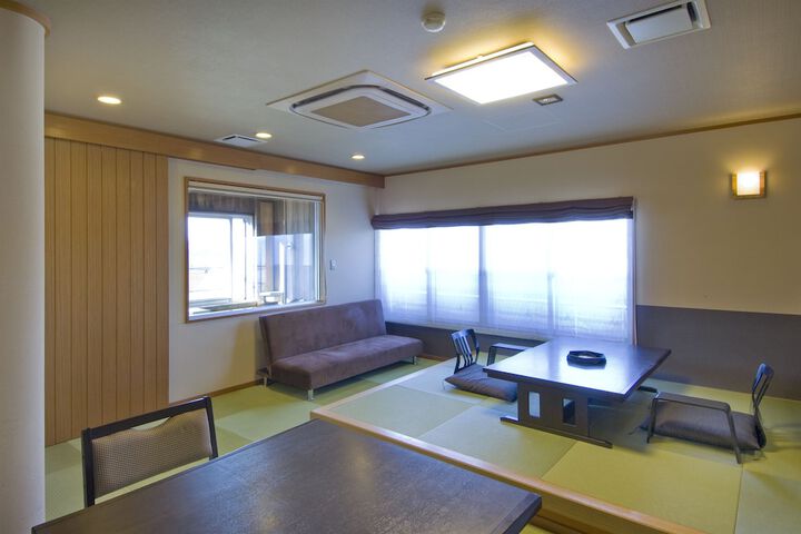 Room 15 of 75