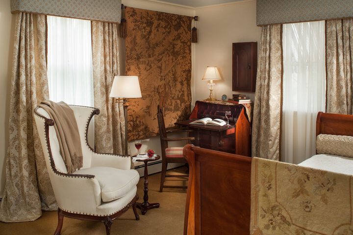 Room 19 of 44
