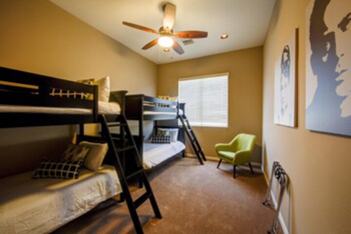 Room 31 of 35