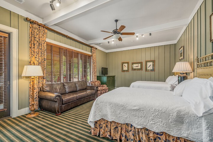 Room 21 of 86