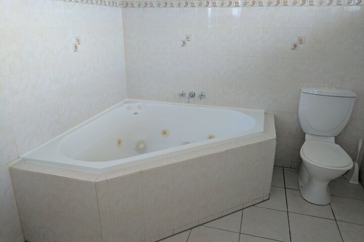 Hot Tub 41 of 54