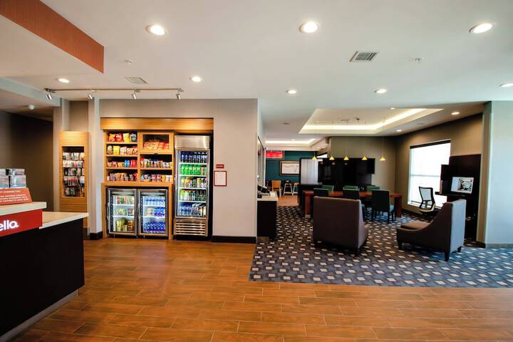 Hotel Interior 4 of 34