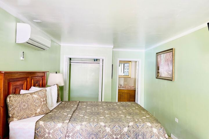 Room 15 of 55