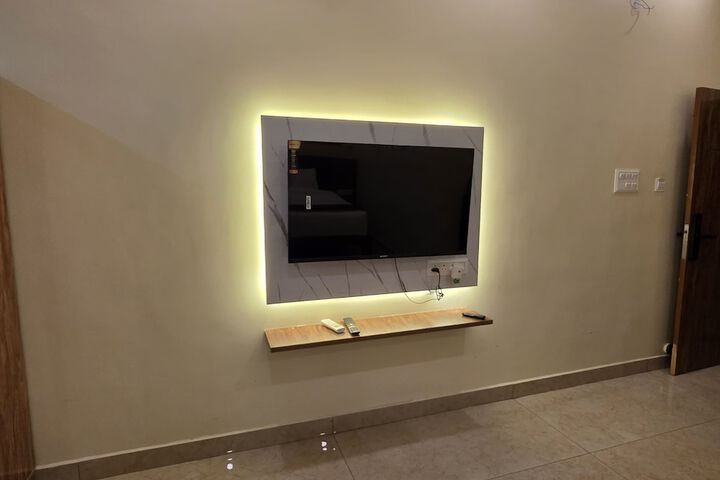 Room 5 of 23