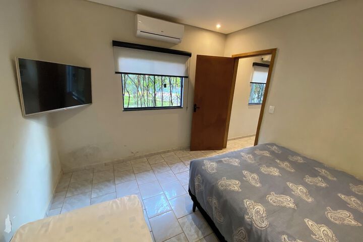 Room 7 of 38