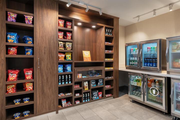 Snack bar