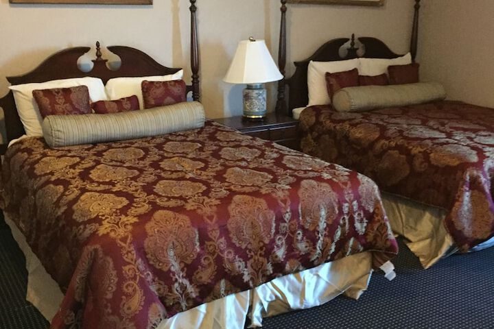 Room 6 of 50