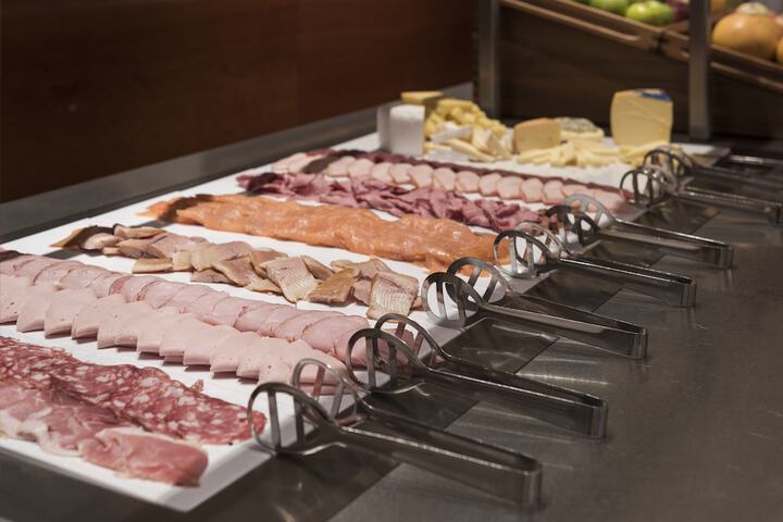 Breakfast buffet