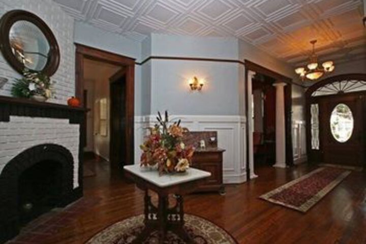 Ballroom/Hall 16 of 29