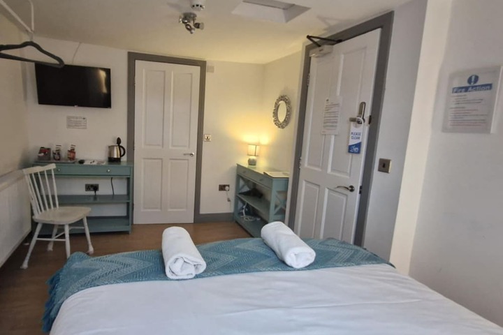 Room 164 of 263