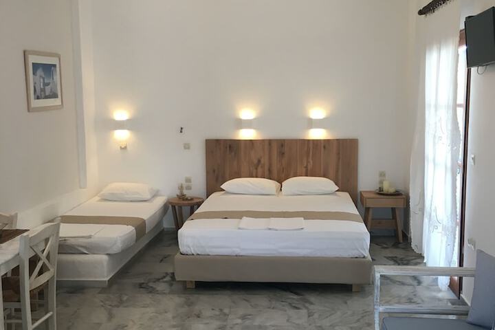 Room 68 of 125