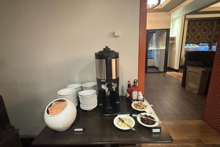 Breakfast buffet