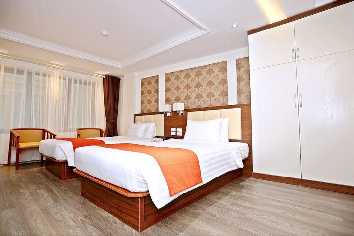 Room 21 of 54