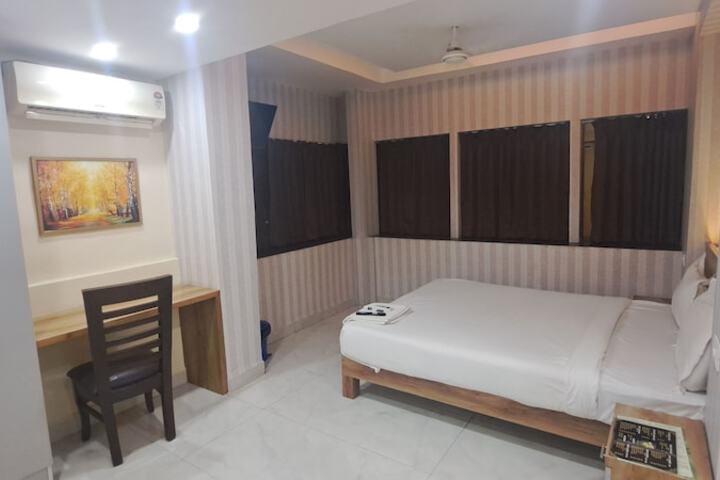 Room 19 of 46