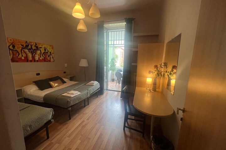 Room 14 of 23