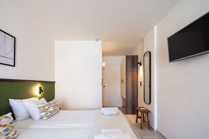 Room 20 of 134