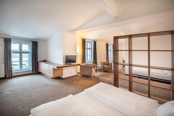 Room 16 of 58