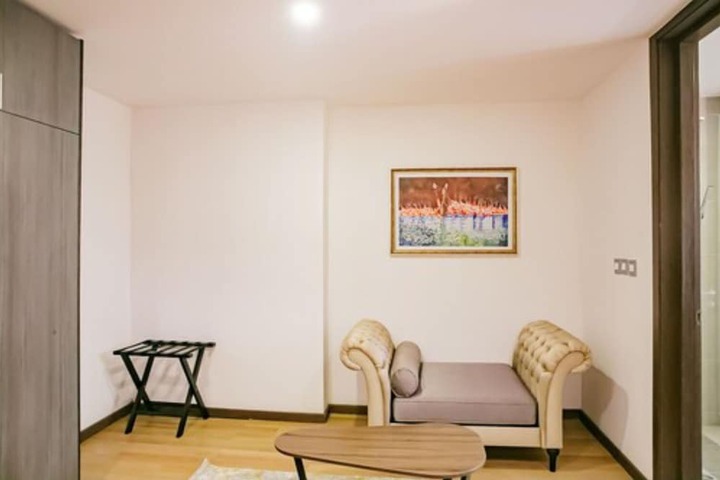 Room 28 of 110