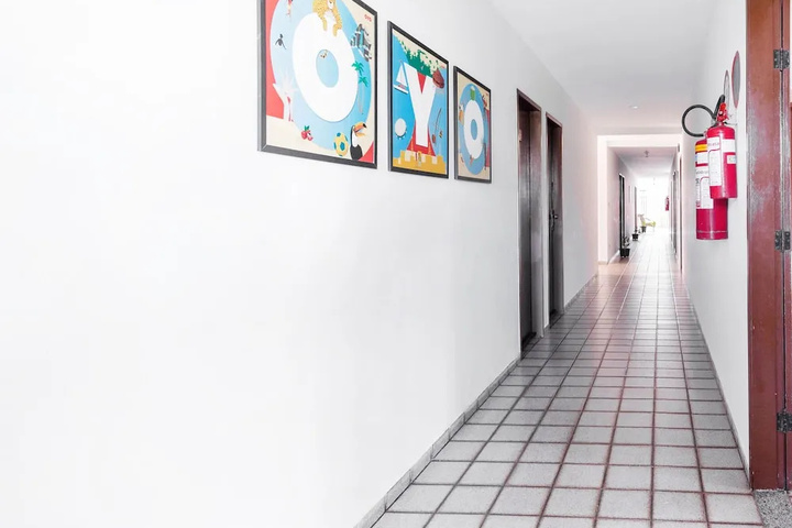 Room 12 of 23