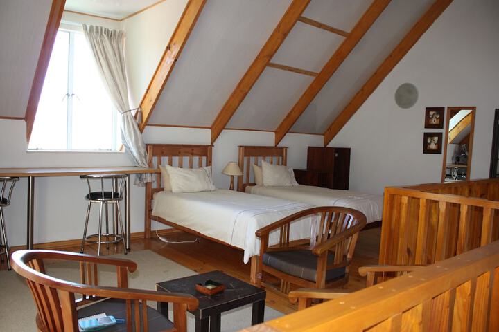 Room 5 of 41
