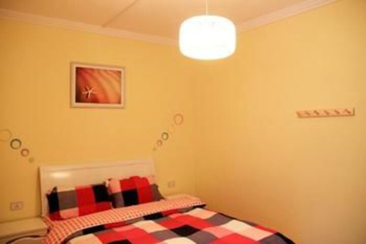 Room 35 of 87