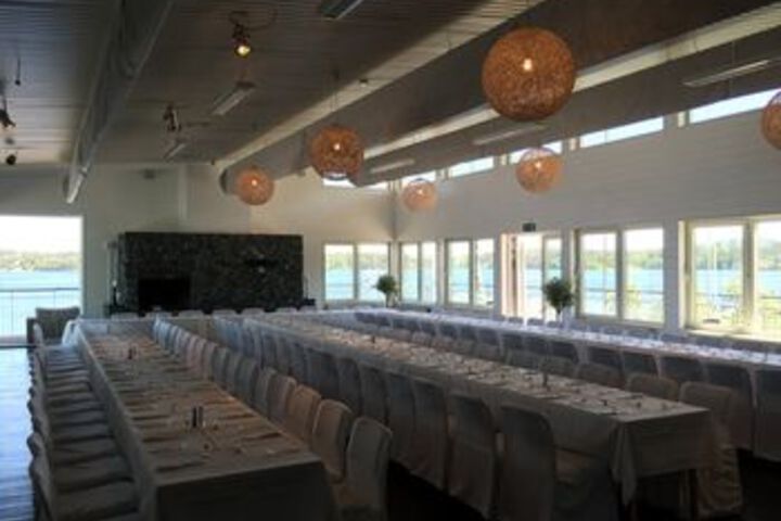 Ballroom/Hall 4 of 45