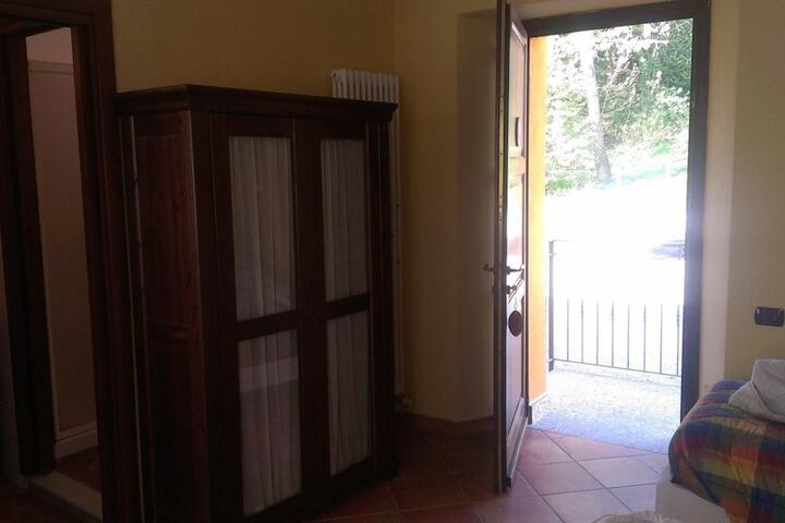 Room 13 of 62